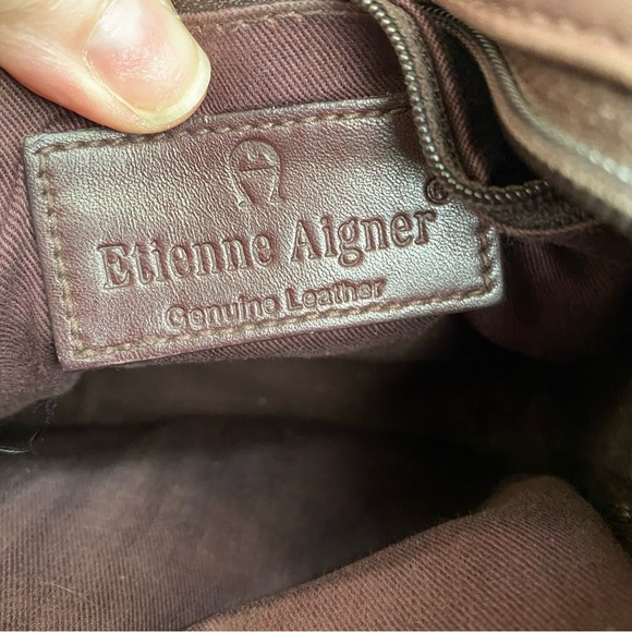 Stylish Etienne Aigner Brown Leather Shoulder Bag - Picture 10 of 11